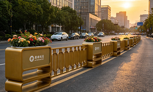 护栏花箱焕新城市界面，钱清市政道路花箱护栏实拍